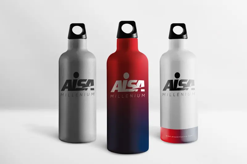 Fotografía de producto: botellas AISA